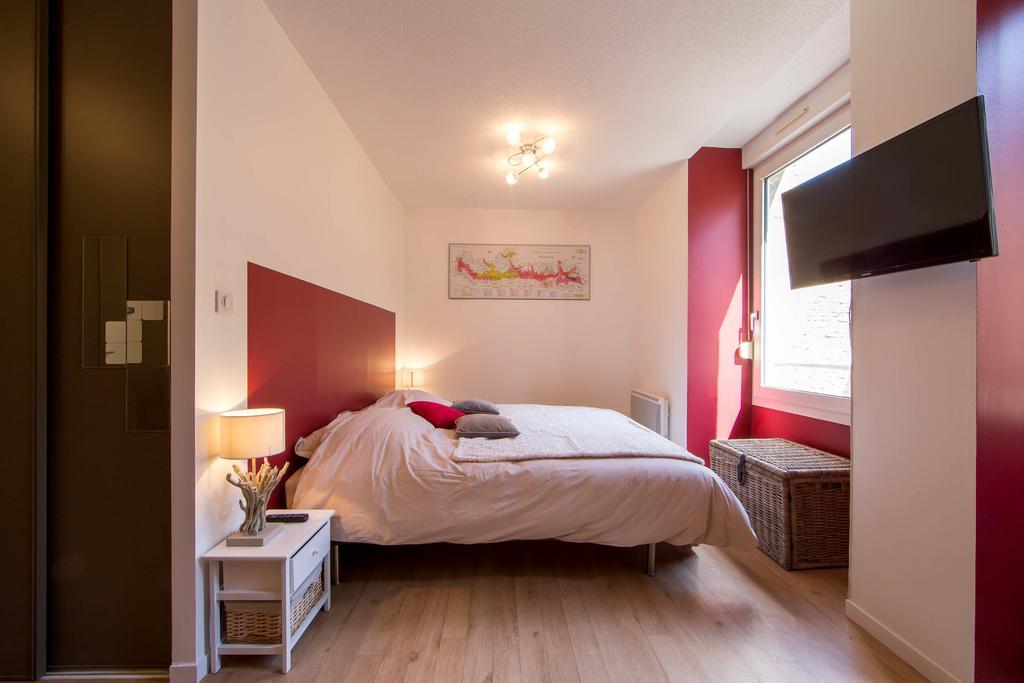 Le Pavean Beaune  Chambre photo