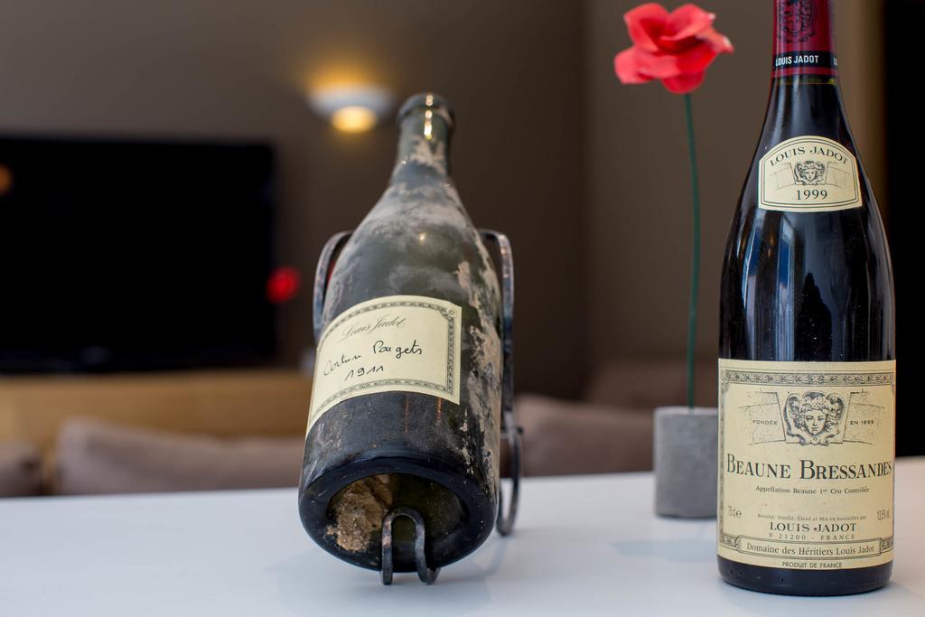 Le Pavean Beaune  Chambre photo