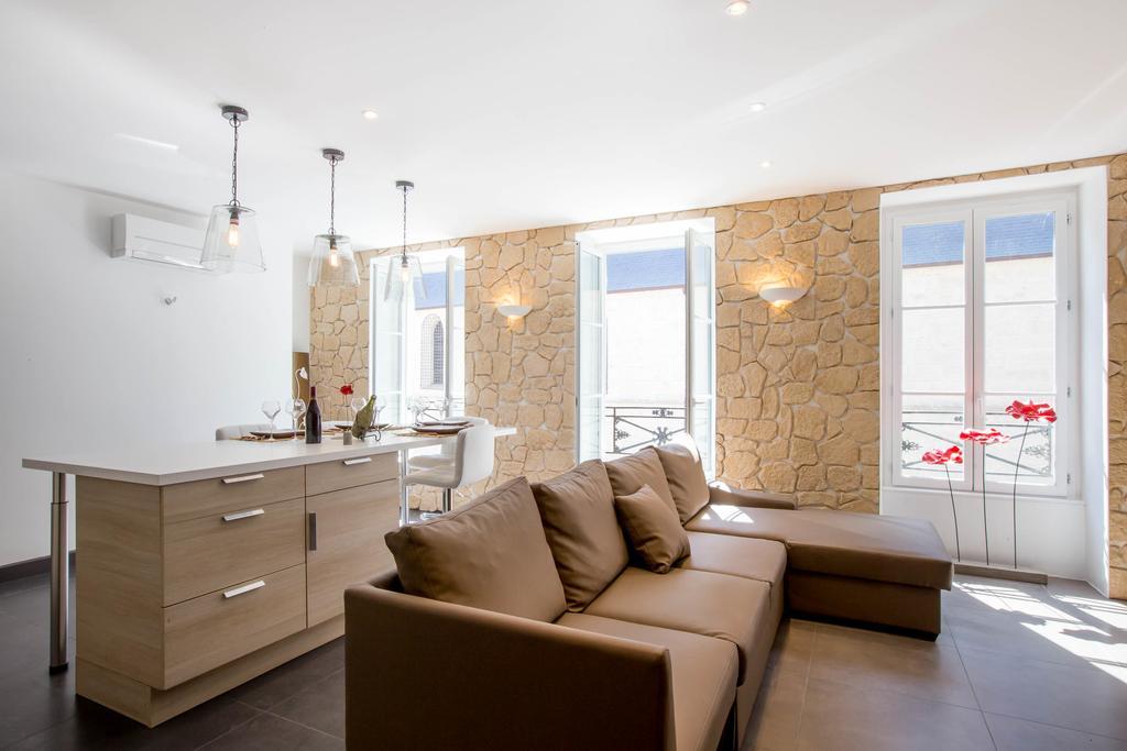 Le Pavean Beaune  Chambre photo